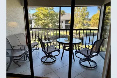 4330 47th Avenue W #202, Bradenton, FL 34210 - Photo 4