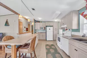 8416 Imperial Cir, Palmetto, FL 34221 - Photo 12