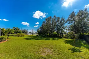 290 Rotonda Blvd E, Rotonda West, FL 33947 - Photo 52