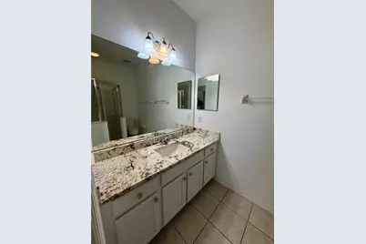 819 Fairwaycove Lane #203, Bradenton, FL 34212 - Photo 18