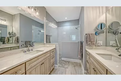 10016 Lake Wales Circle, Sarasota, FL 34241 - Photo 26