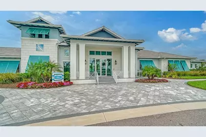 10016 Lake Wales Circle, Sarasota, FL 34241 - Photo 2