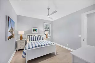 8020 Clearwater Ct, Sarasota, FL 34241 - Photo 22