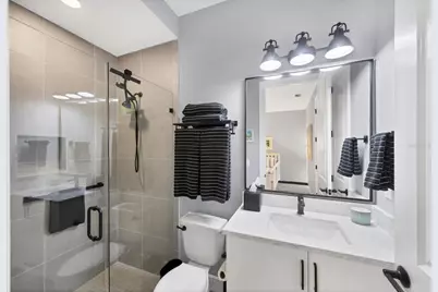 8020 Clearwater Court, Sarasota, FL 34241 - Photo 20