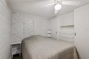 111 Lakeview Dr, Palmetto, FL 34221 - Photo 20