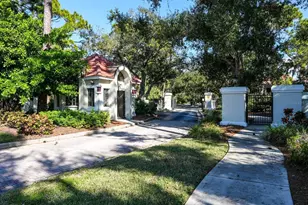 7790 Fairway Woods Dr, Sarasota, FL 34238 - Photo 32