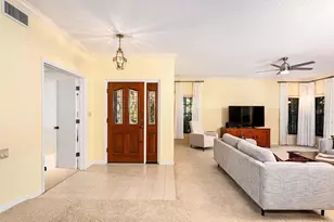 7790 Fairway Woods Dr, Sarasota, FL 34238 - Photo 4