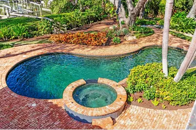 3000 Southwest Drive, Sarasota, FL 34239 - Photo 52