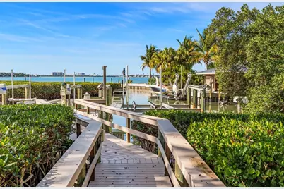 3000 Southwest Drive, Sarasota, FL 34239 - Photo 64