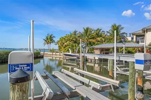 3000 Southwest Dr, Sarasota, FL 34239 - Photo 66