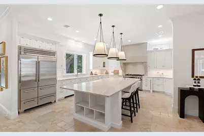 3000 Southwest Drive, Sarasota, FL 34239 - Photo 16