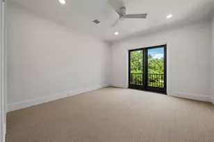 3000 Southwest Dr, Sarasota, FL 34239 - Photo 72