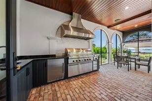 3000 Southwest Dr, Sarasota, FL 34239 - Photo 70