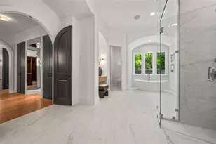 3000 Southwest Dr, Sarasota, FL 34239 - Photo 44