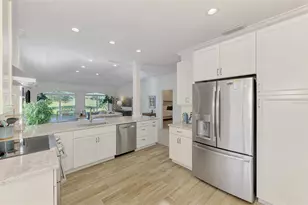 3320 Hadfield Greene, Sarasota, FL 34235 - Photo 22