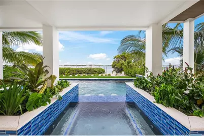 116 8th Street S, Bradenton Beach, FL 34217 - Photo 52