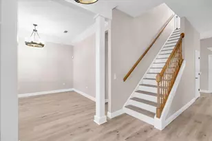 2306 64th St W, Bradenton, FL 34209 - Photo 8