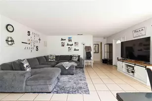 3211 Wilkinson Rd, Sarasota, FL 34231 - Photo 8