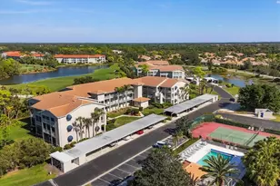 9620 Club S Cir, Sarasota, FL 34238 - Photo 4