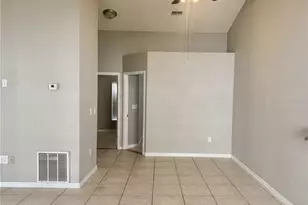 4347 Creekside Blvd, Kissimmee, FL 34746 - Photo 10