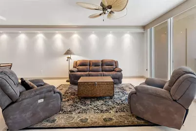 1800 Benjamin Franklin Drive #B809, Sarasota, FL 34236 - Photo 22