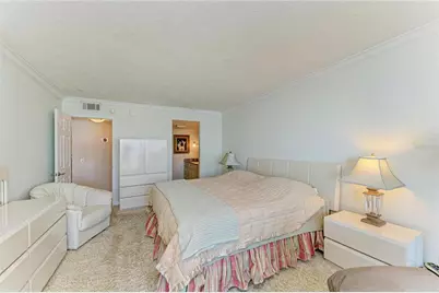 5700 Escondida Boulevard S #201, Saint Petersburg, FL 33715 - Photo 20