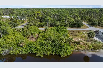 135 Ramblewood Street, Port Charlotte, FL 33953 - Photo 2