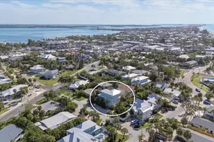 201 57th St, Holmes Beach, FL 34217 - Photo 46