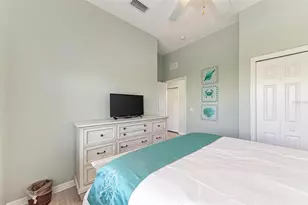201 57th St, Holmes Beach, FL 34217 - Photo 20