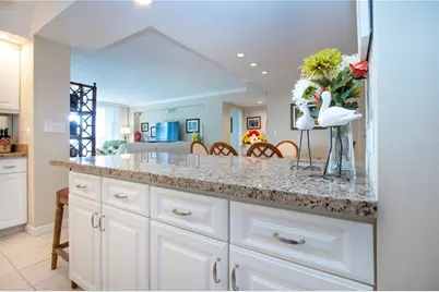 1212 Benjamin Franklin Drive #607, Sarasota, FL 34236 - Photo 16