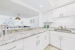 8767 Midnight Pass Rd, Sarasota, FL 34242 - Photo 4