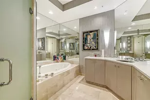 435 L Ambiance Dr, Longboat Key, FL 34228 - Photo 32