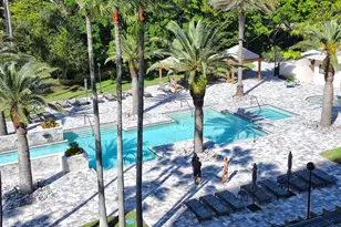 435 L Ambiance Dr, Longboat Key, FL 34228 - Photo 6