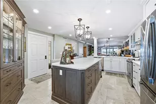 5880 Midnight Pass Rd, Sarasota, FL 34242 - Photo 12