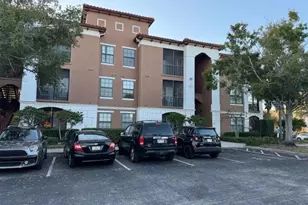 8387 38th St Cir E, Sarasota, FL 34243 - Photo 1