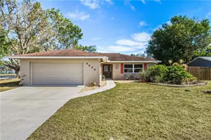 5896 Whistlewood Way, Sarasota, FL 34232 - Photo 2