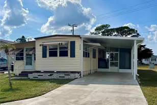240 Blackburn Blvd, North Port, FL 34287 - Photo 32