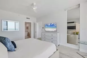 1800 Benjamin Franklin Dr, Sarasota, FL 34236 - Photo 18