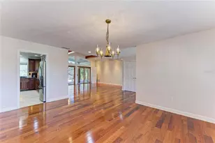 5668 Country Lakes Dr, Sarasota, FL 34243 - Photo 14