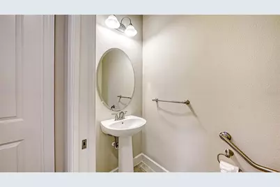 8101 Gabanna Drive, Sarasota, FL 34231 - Photo 30