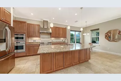 8101 Gabanna Drive, Sarasota, FL 34231 - Photo 10