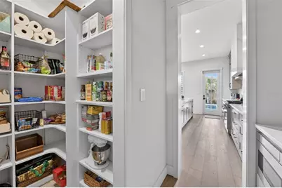 2311 Grove Street, Sarasota, FL 34239 - Photo 10