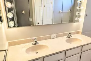 3791 Tinsley Ln, Sarasota, FL 34233 - Photo 20