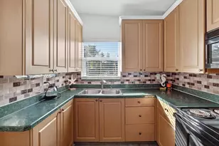 805 29th St E, Bradenton, FL 34208 - Photo 14