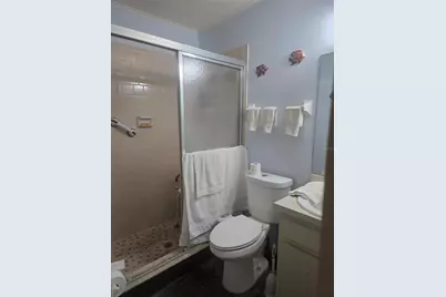 3288 Lake Bayshore Drive #523, Bradenton, FL 34205 - Photo 8