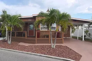2216 Pennsylvania Ave, Bradenton, FL 34207 - Photo 4