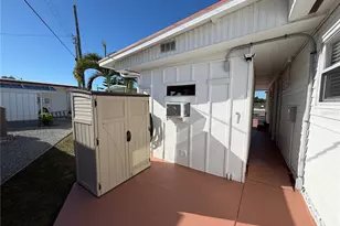 2216 Pennsylvania Ave, Bradenton, FL 34207 - Photo 30