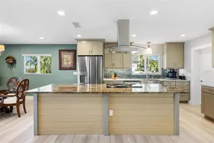 5902 Tidewood Ave, Sarasota, FL 34231 - Photo 8