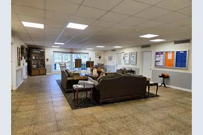 3383 Oakwood Boulevard N, Sarasota, FL 34237 - Photo 38