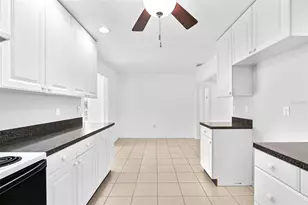 2412 Grove St, Sarasota, FL 34239 - Photo 14